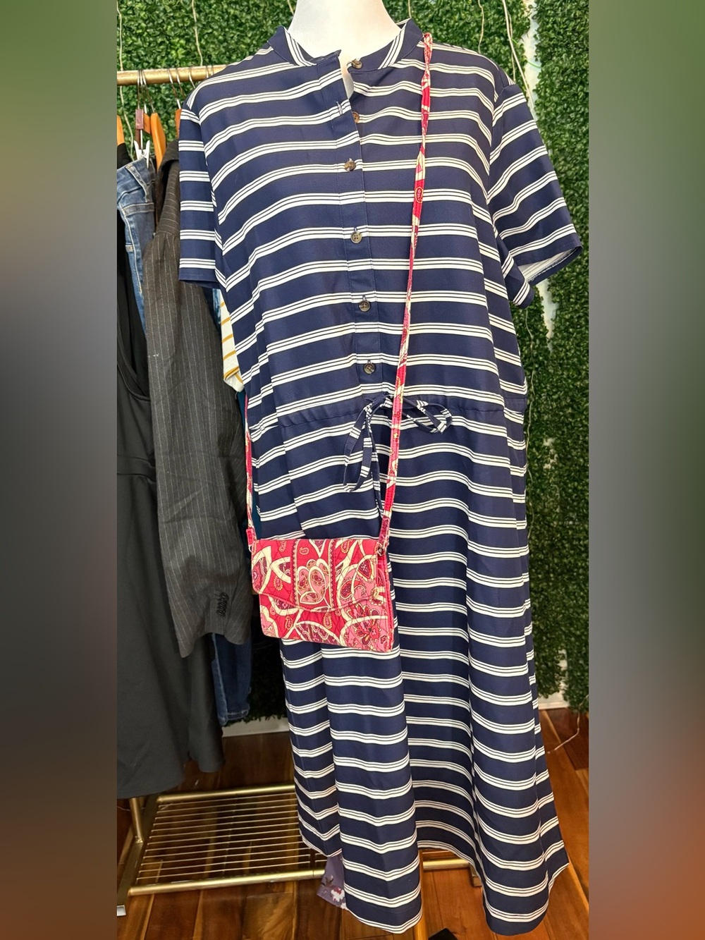 LANDS SEND 10/12 ✨ adult short sleeve striped dress navy + white like new